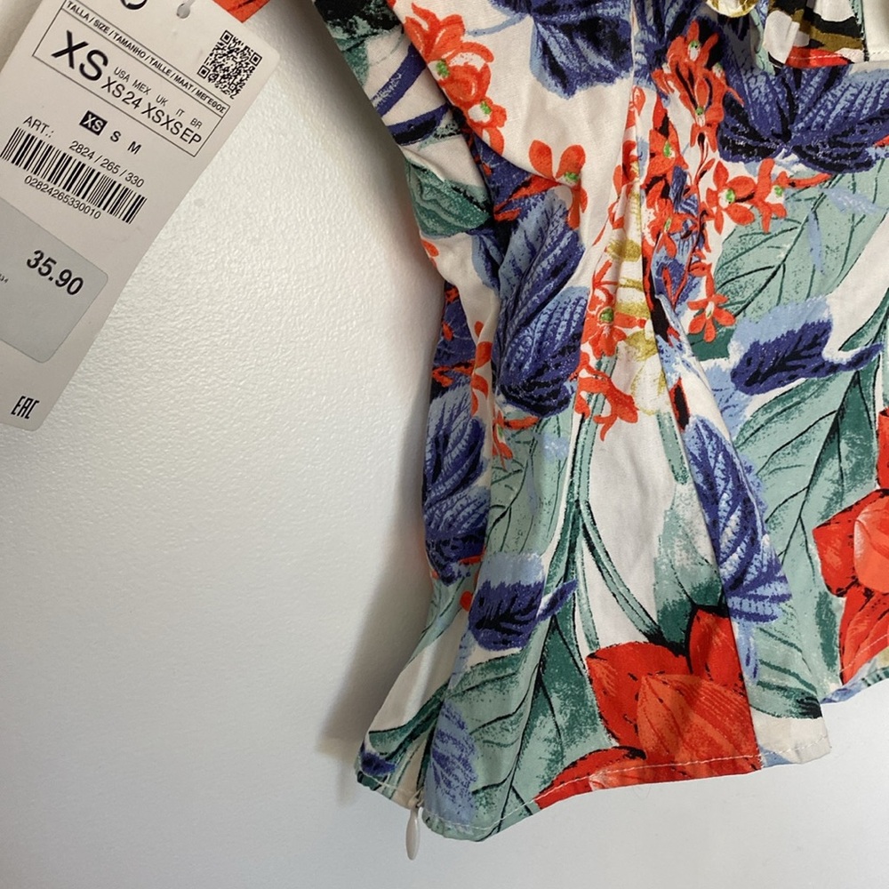 Zara Print Ruffle Top - Picture 7 of 7